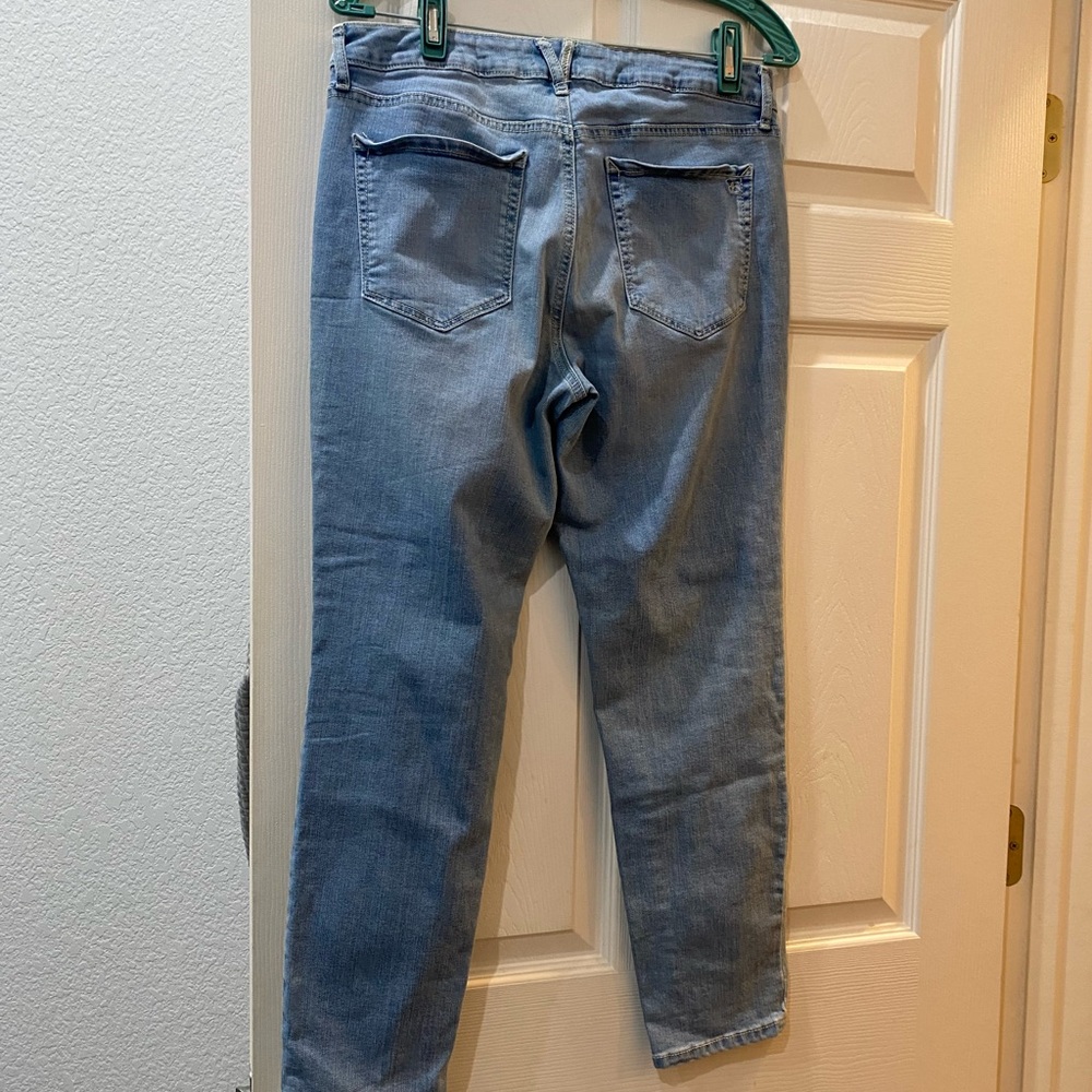 Pair of jeans - Picture 2 of 4